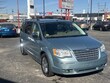  Chrysler Town & Country