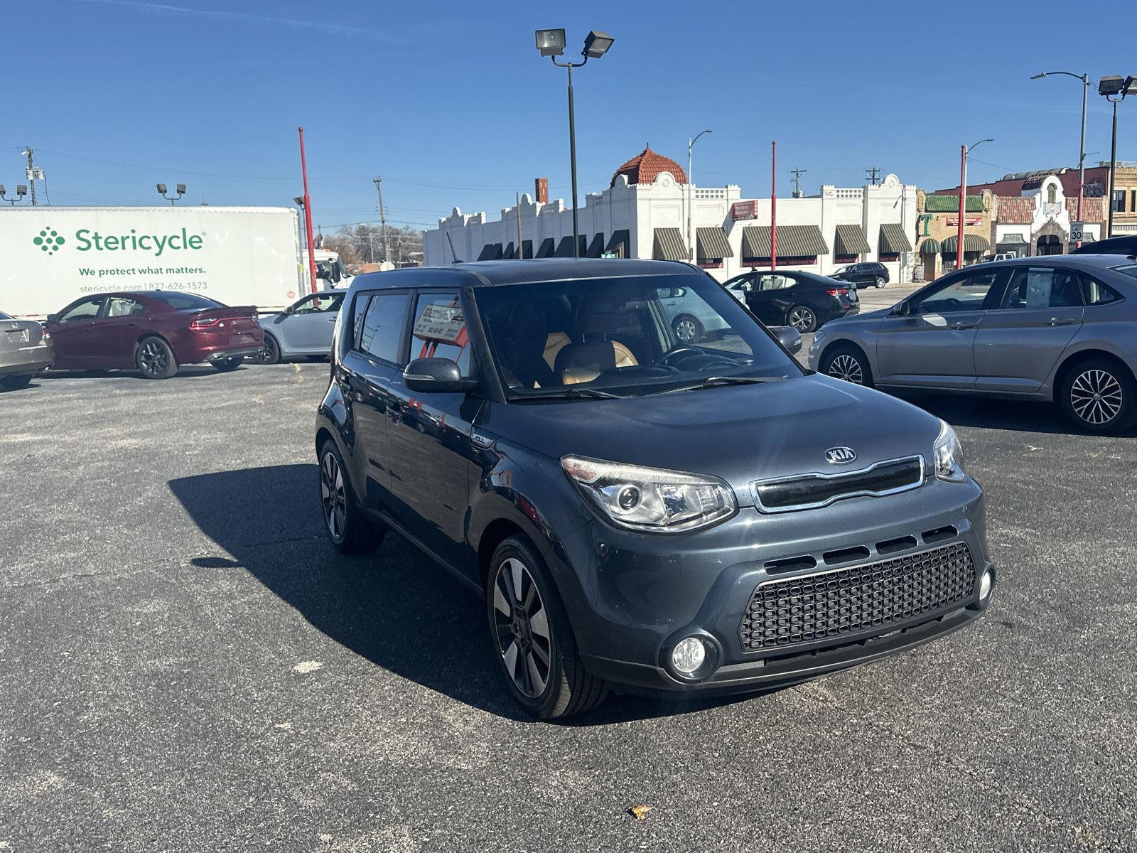 2016 Kia Soul Base's photo