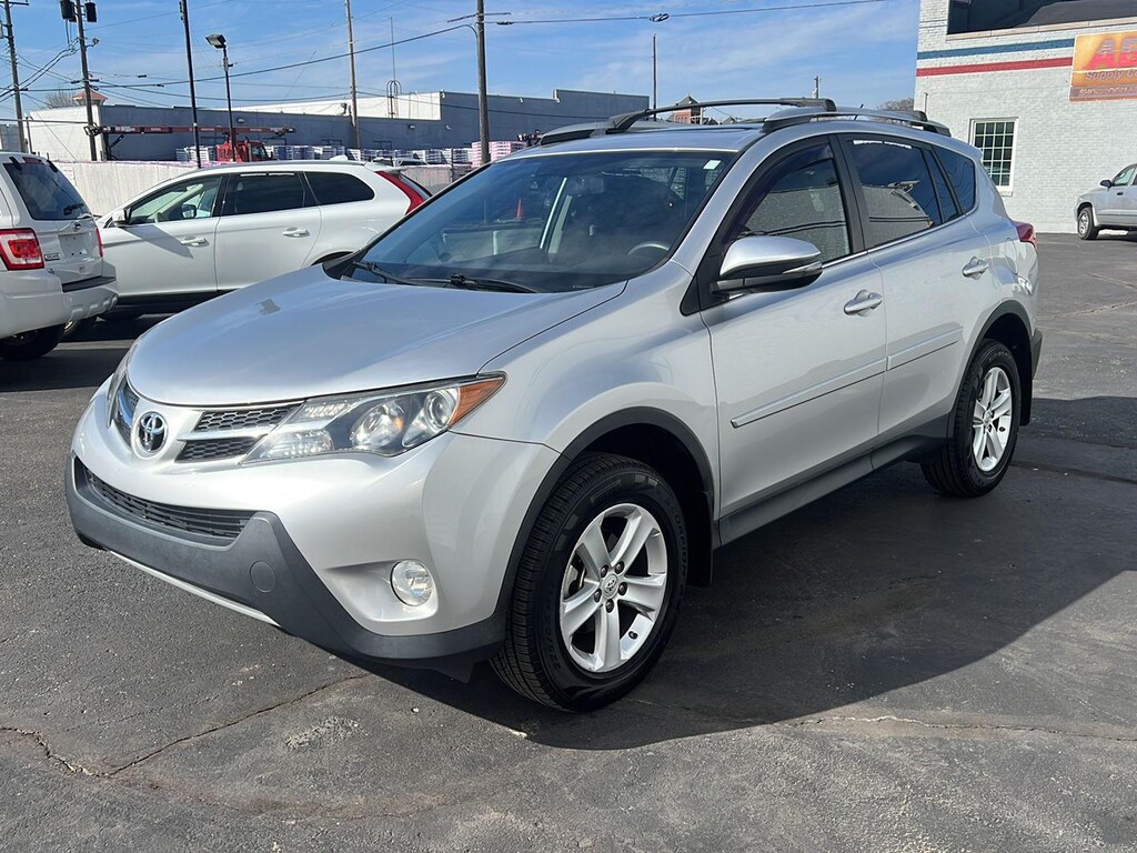 Used 2014 Toyota RAV4 FWD XLE
