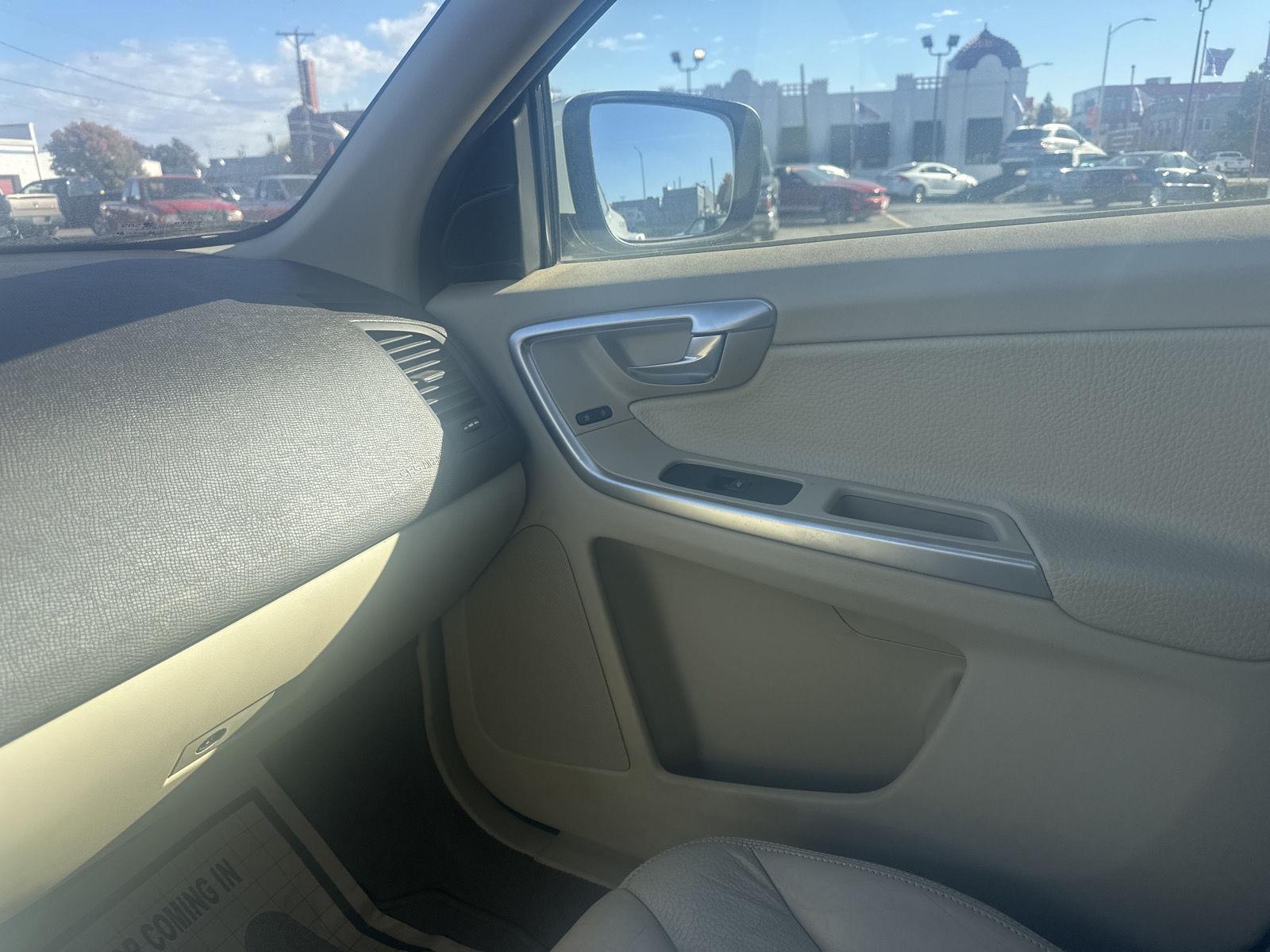 2011 Volvo XC60 3.2 - Photo 23