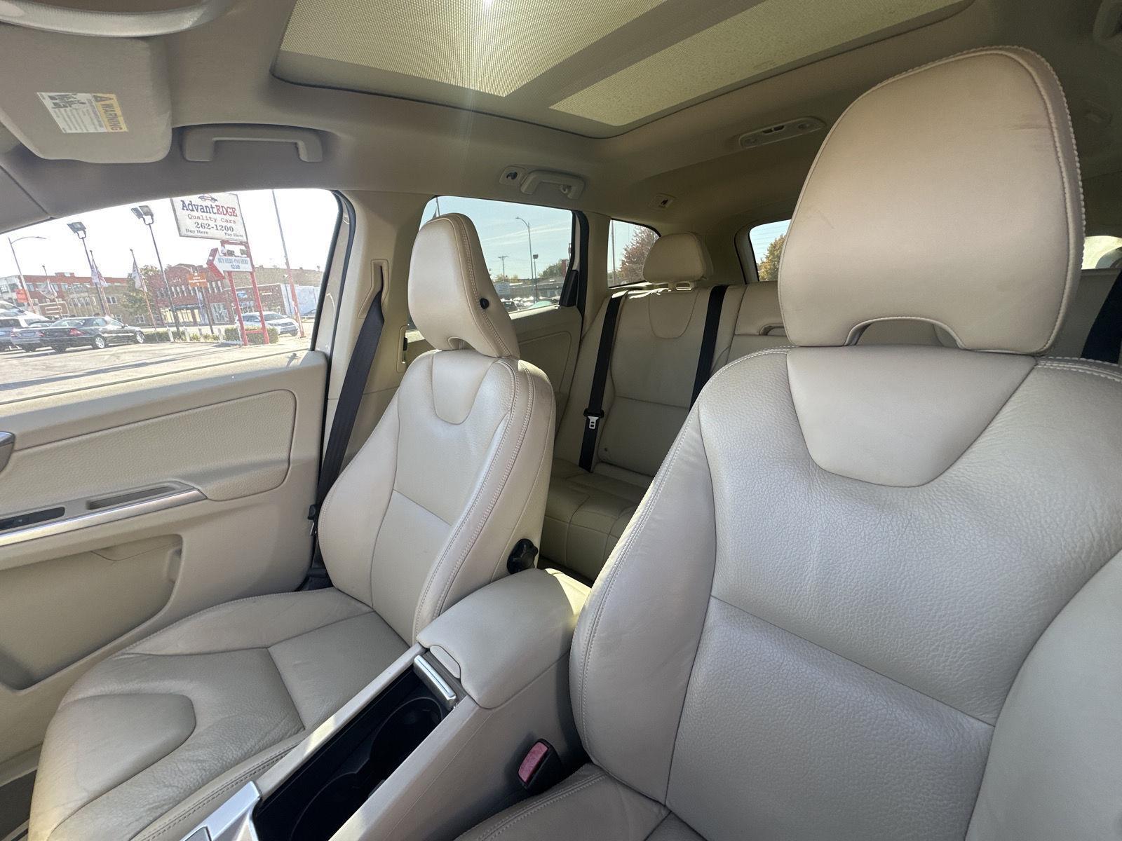 2011 Volvo XC60 3.2 - Photo 25