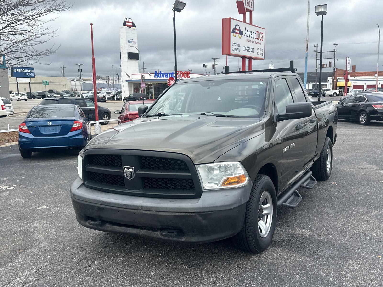 2012 Ram 1500 Tradesman photo 3