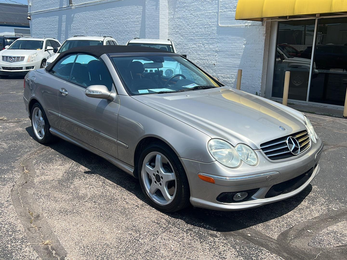 2004 Mercedes-Benz CLK-Class