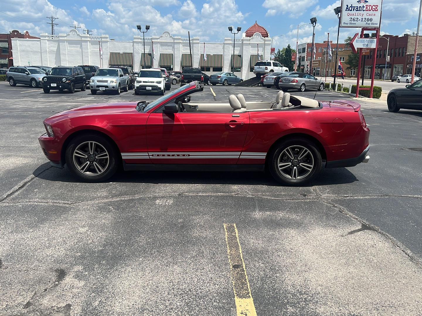 2011 Ford Mustang V6 Premium Convertible photo 4