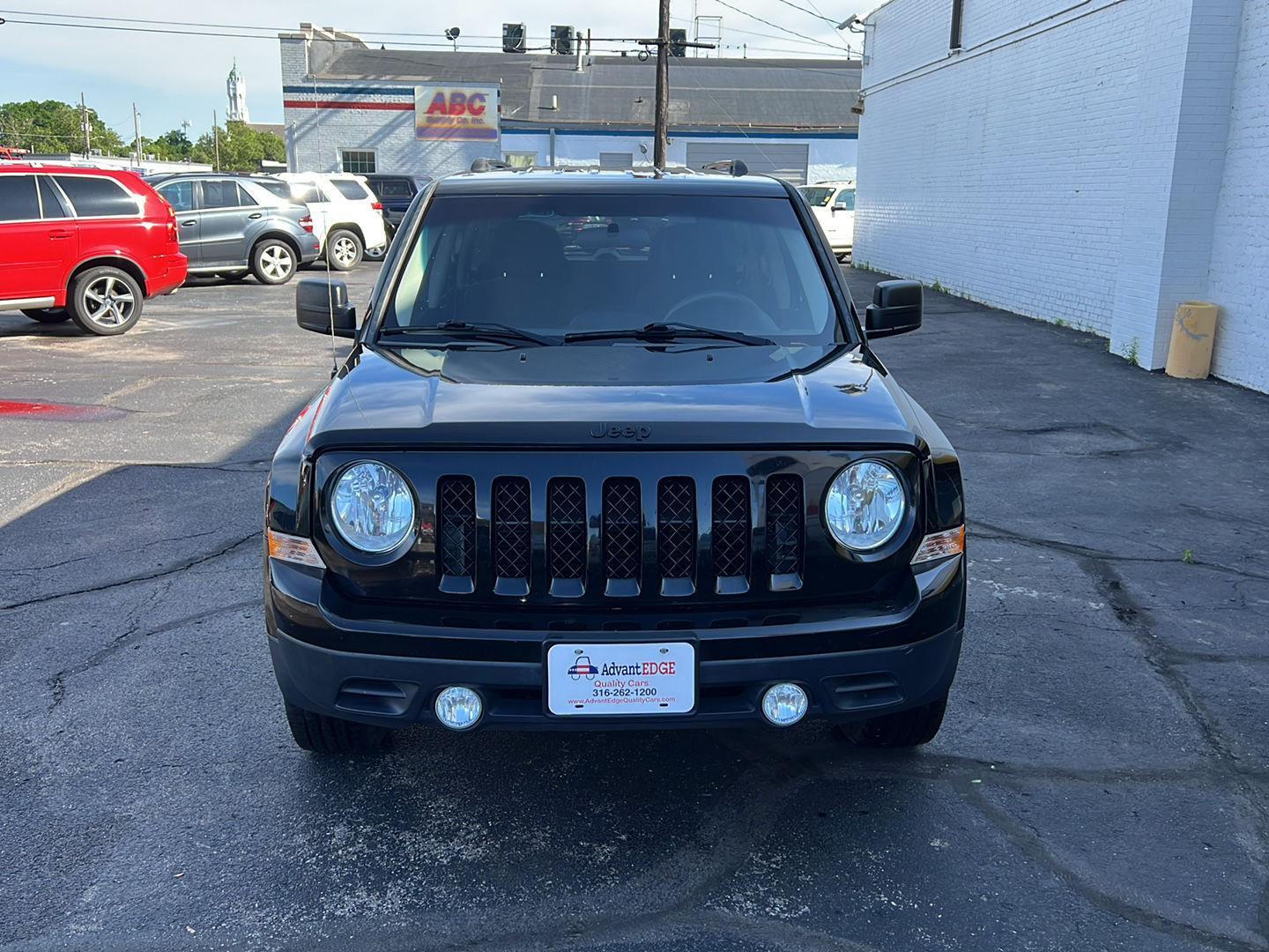2015 Jeep Patriot Altitude Edition photo 2