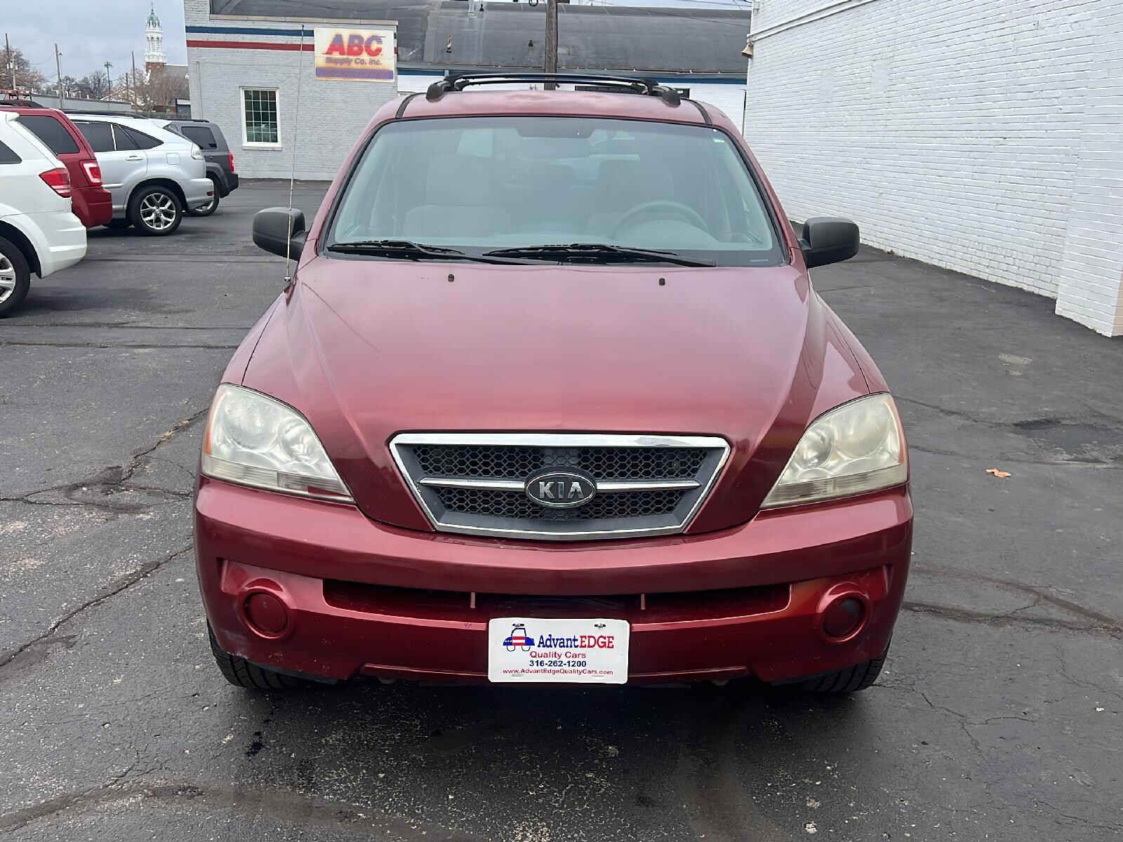 2005 Kia Sorento LX photo 2