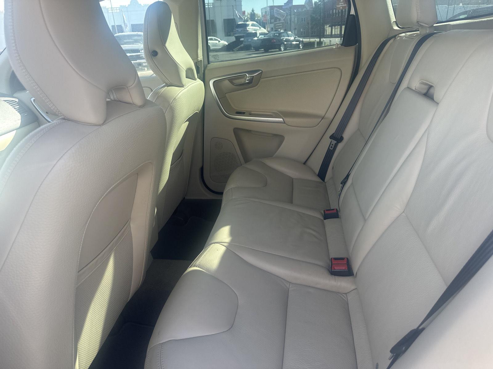 2011 Volvo XC60 3.2 - Photo 26