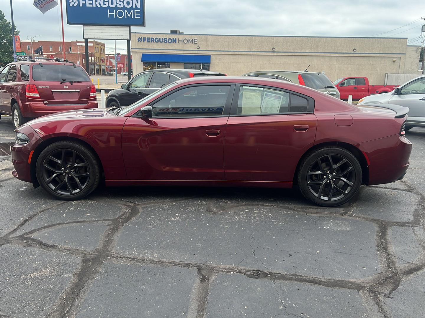 2021 Dodge Charger SXT photo 4
