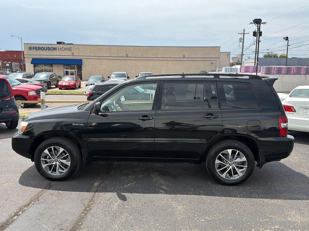 Used 2004 Toyota Highlander Limited SUV