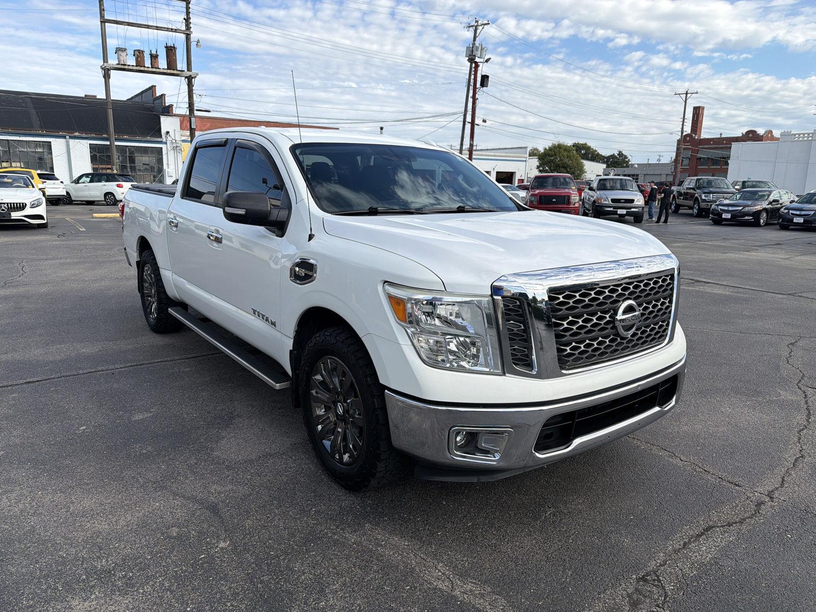 2017 Nissan Titan