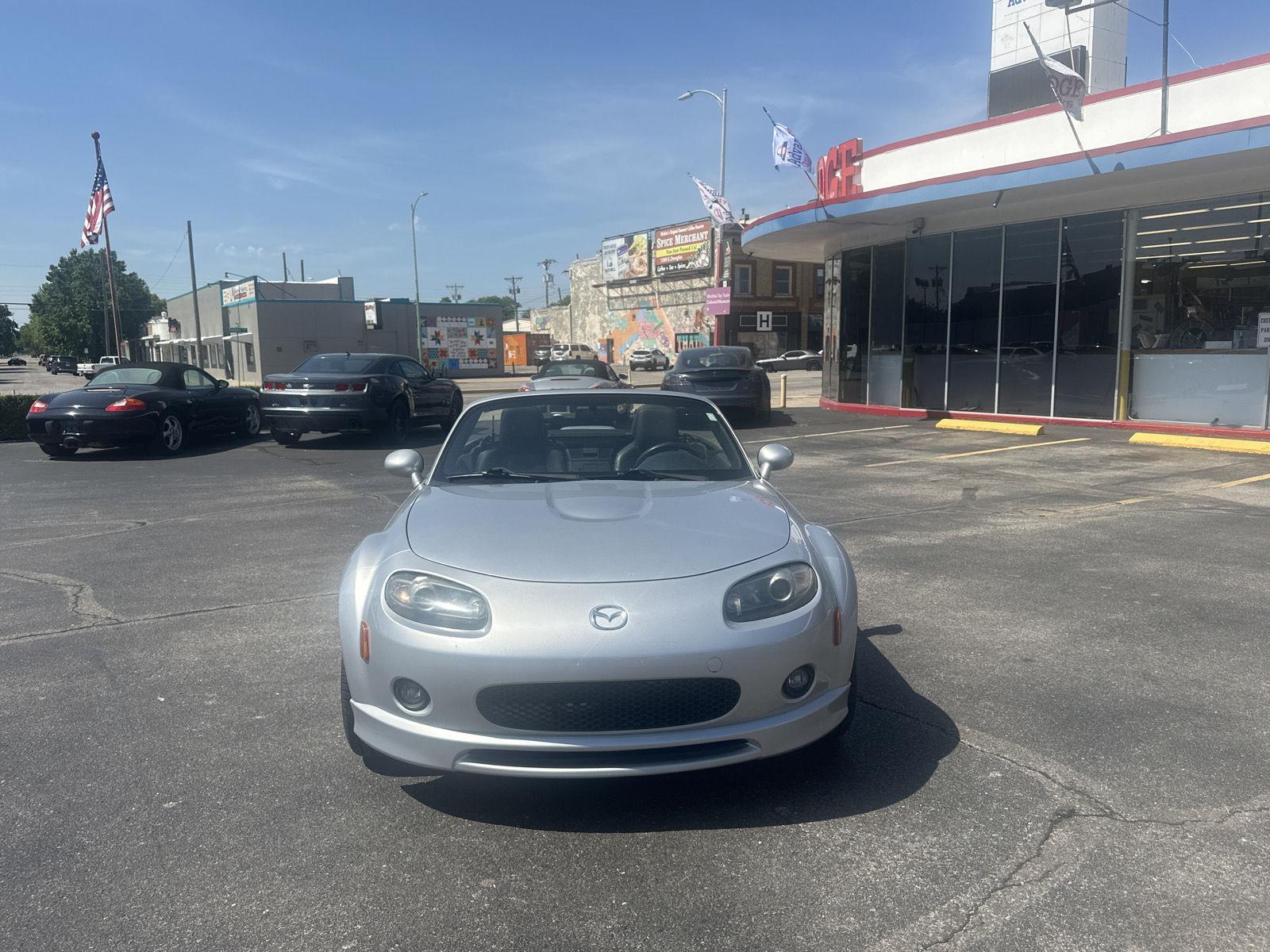 2008 Mazda MX-5 Miata Miata Grand Touring photo 2