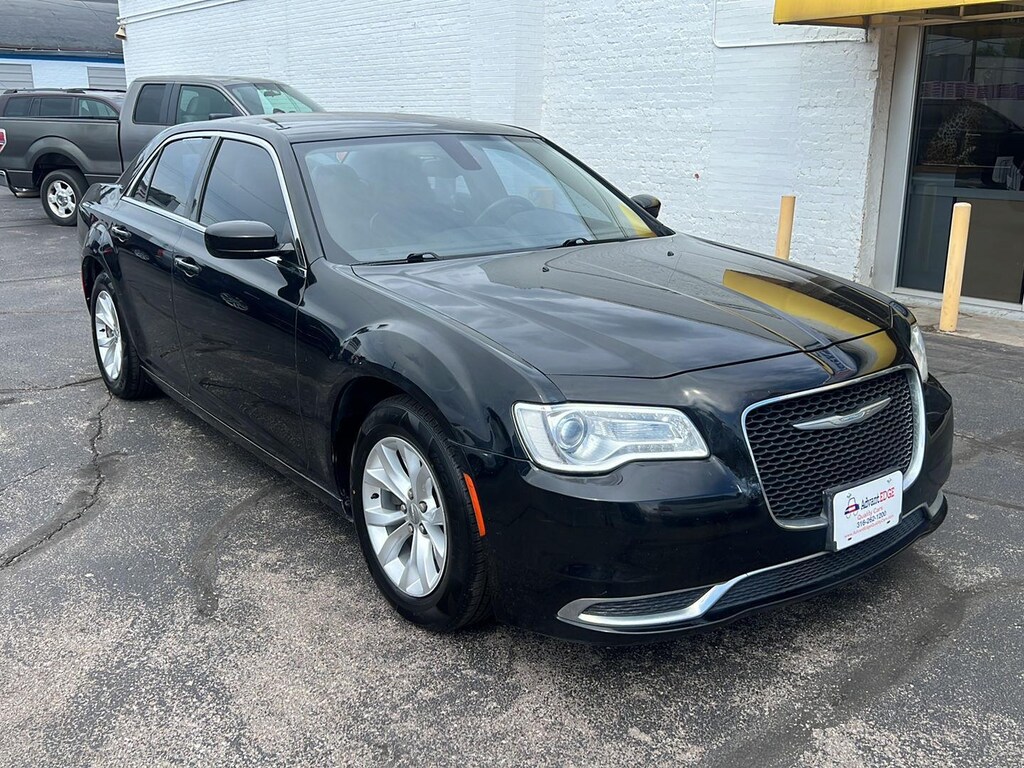 Used 2015 Chrysler 300 Limited Sedan