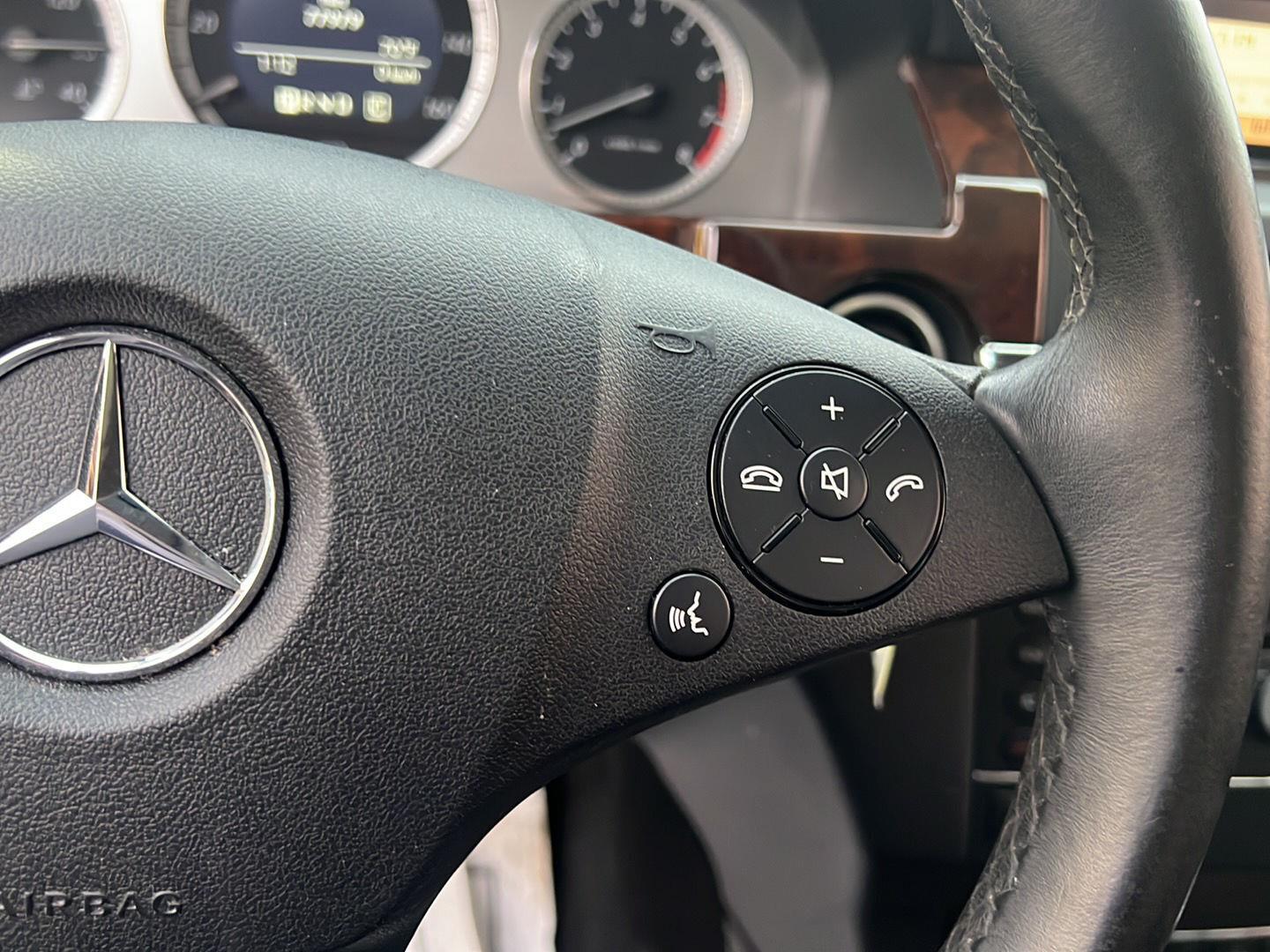 2010 Mercedes-Benz GLK-Class GLK350 - Photo 17