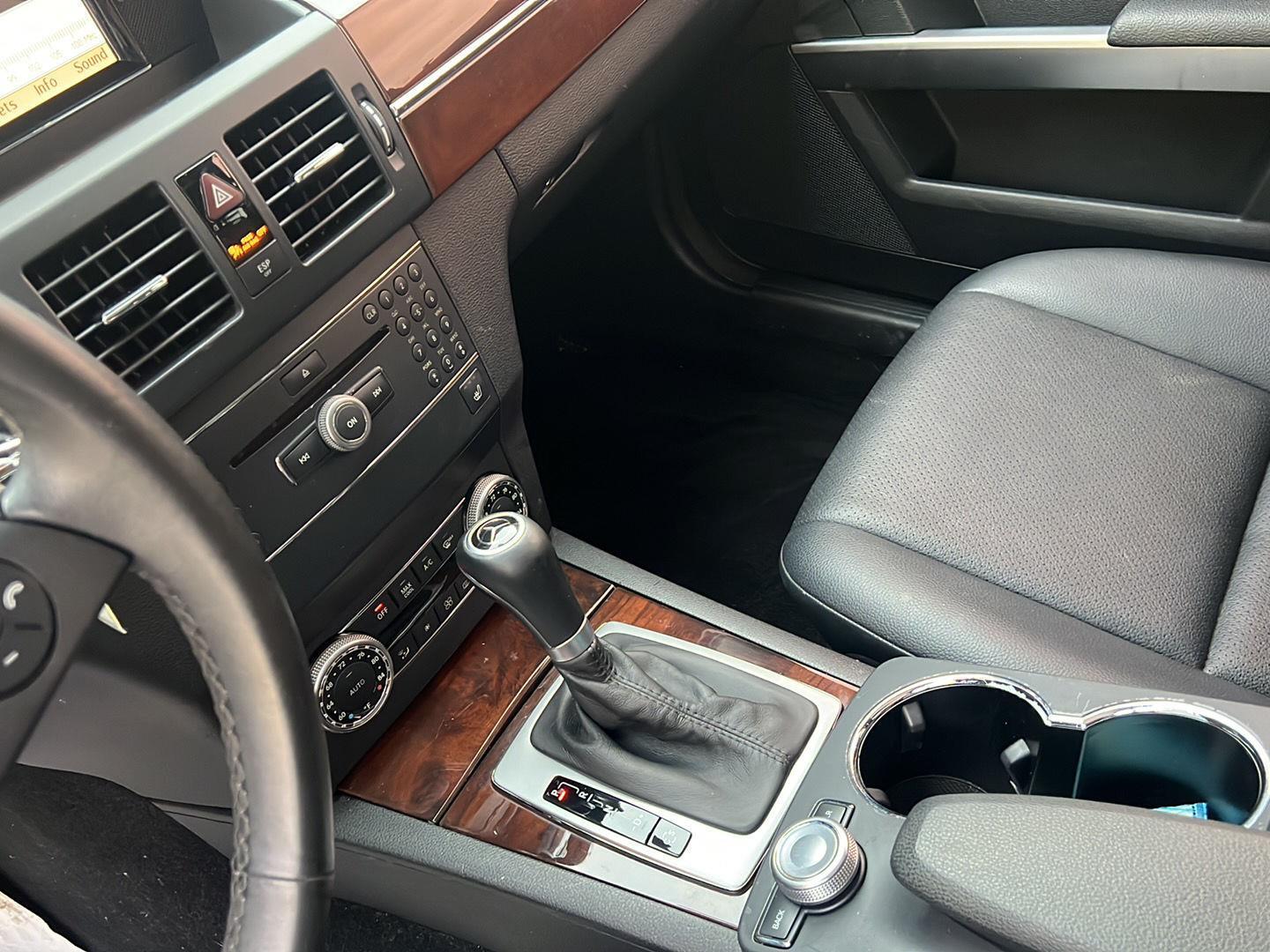 2010 Mercedes-Benz GLK-Class GLK350 - Photo 25