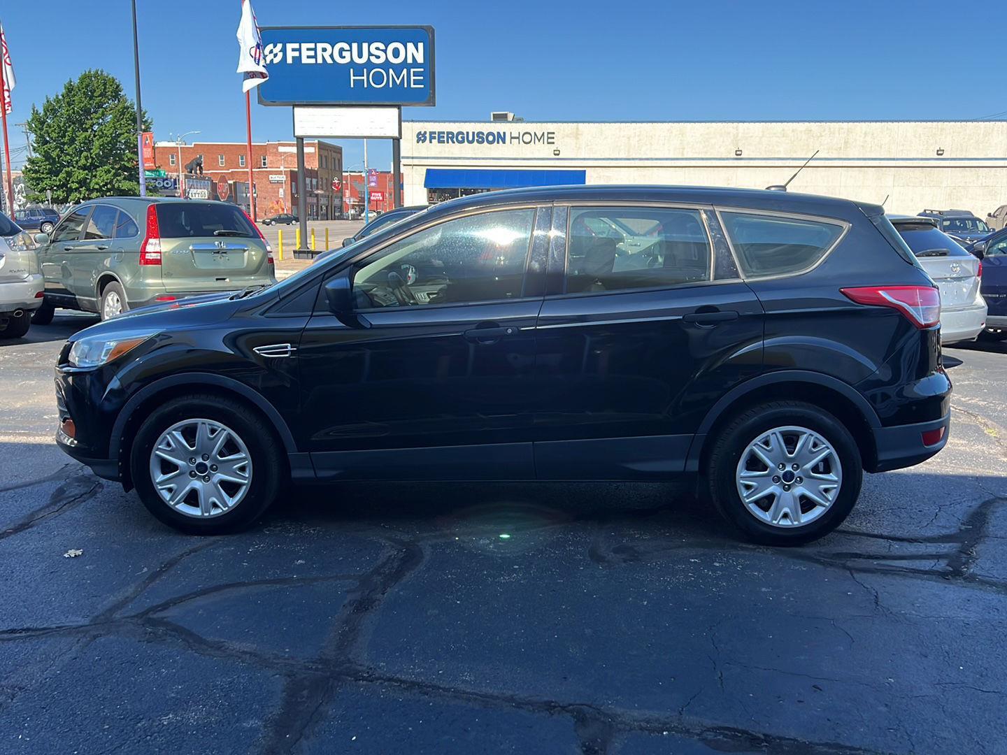 2016 Ford Escape S photo 4