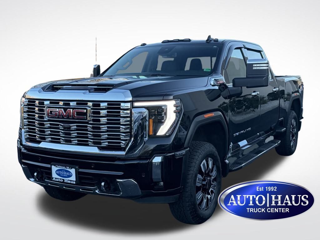 2024 GMC Sierra 2500HD Denali's photo