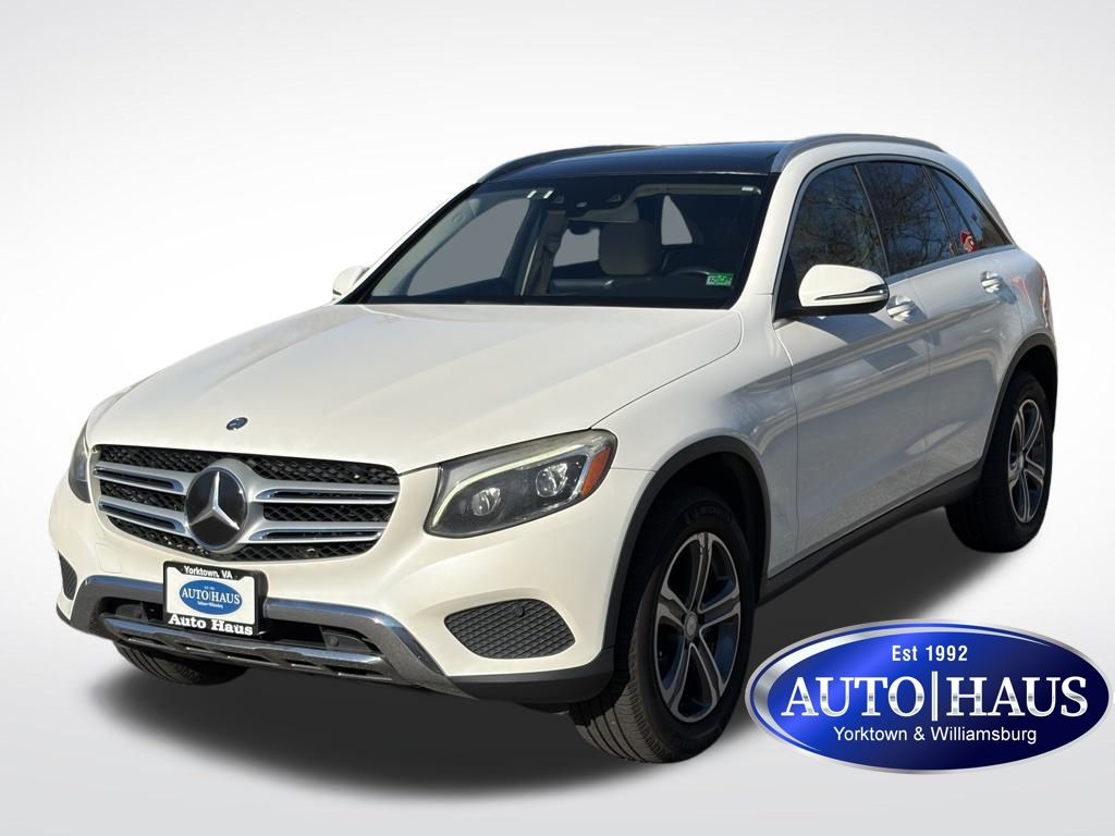 2017 Mercedes-Benz GLC GLC300's photo