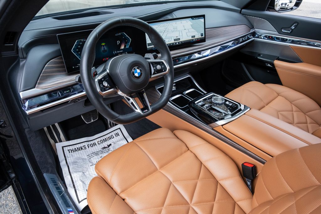 2023 BMW 7 Series 740i - Photo 16