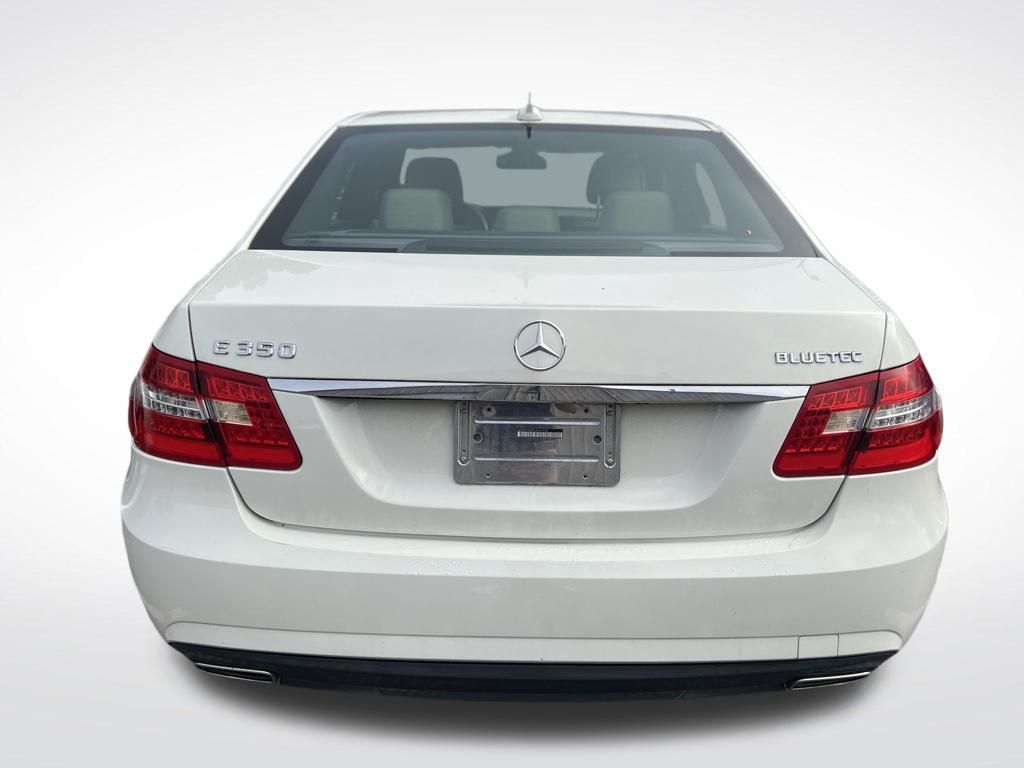 2012 Mercedes Benz E 350 photo 4