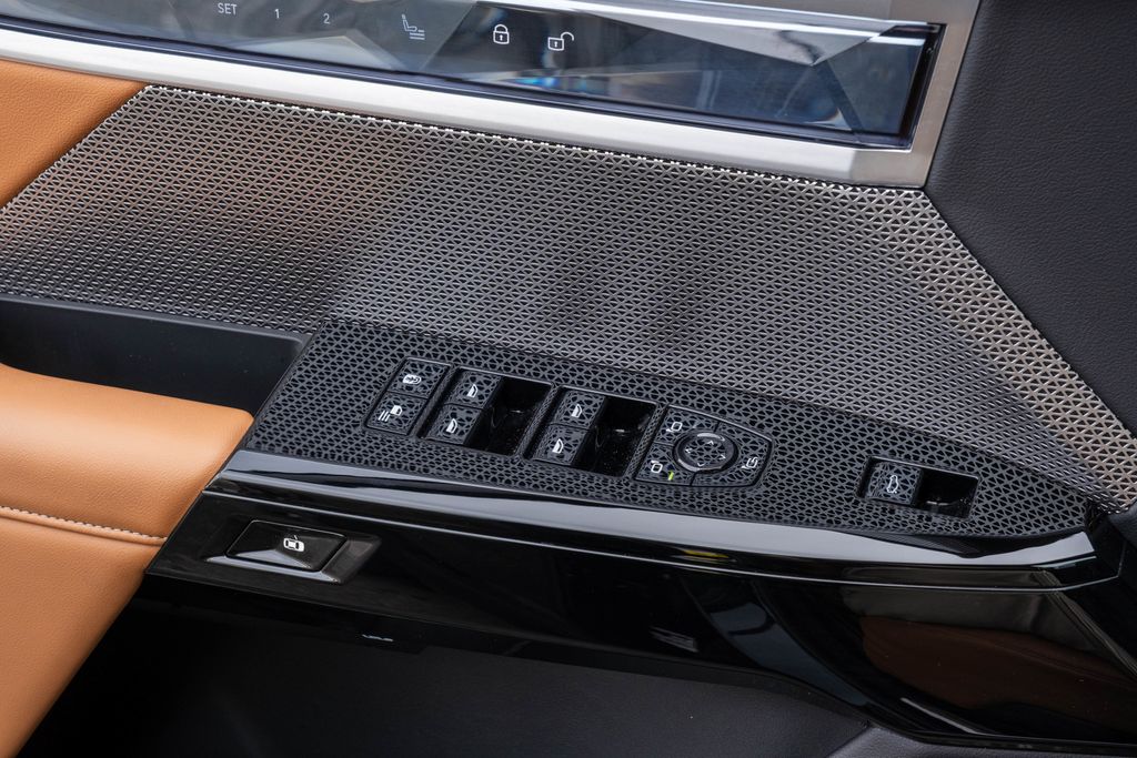 2023 BMW 7 Series 740i - Photo 14