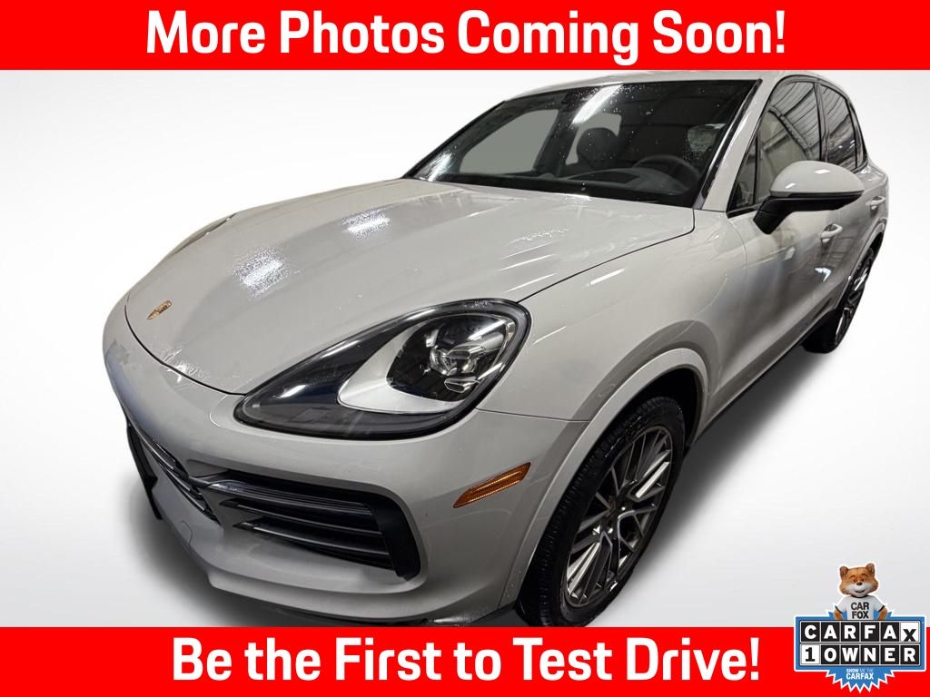 2023 Porsche Cayenne Base's photo