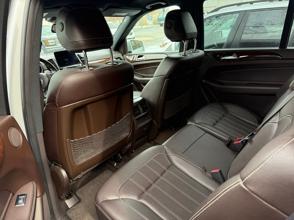 2018 Mercedes Benz GLS 450 photo 4