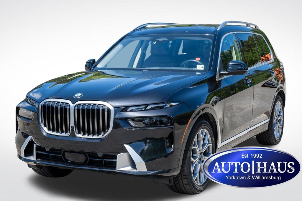2024 BMW X7 xDrive40i's photo