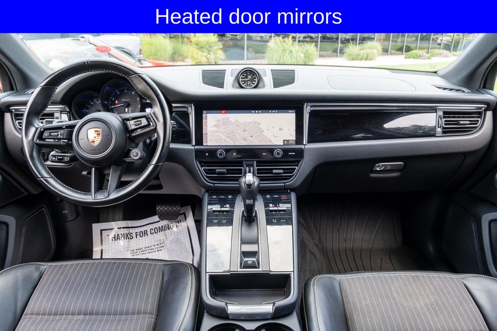 2023 Porsche Macan T - Photo 15