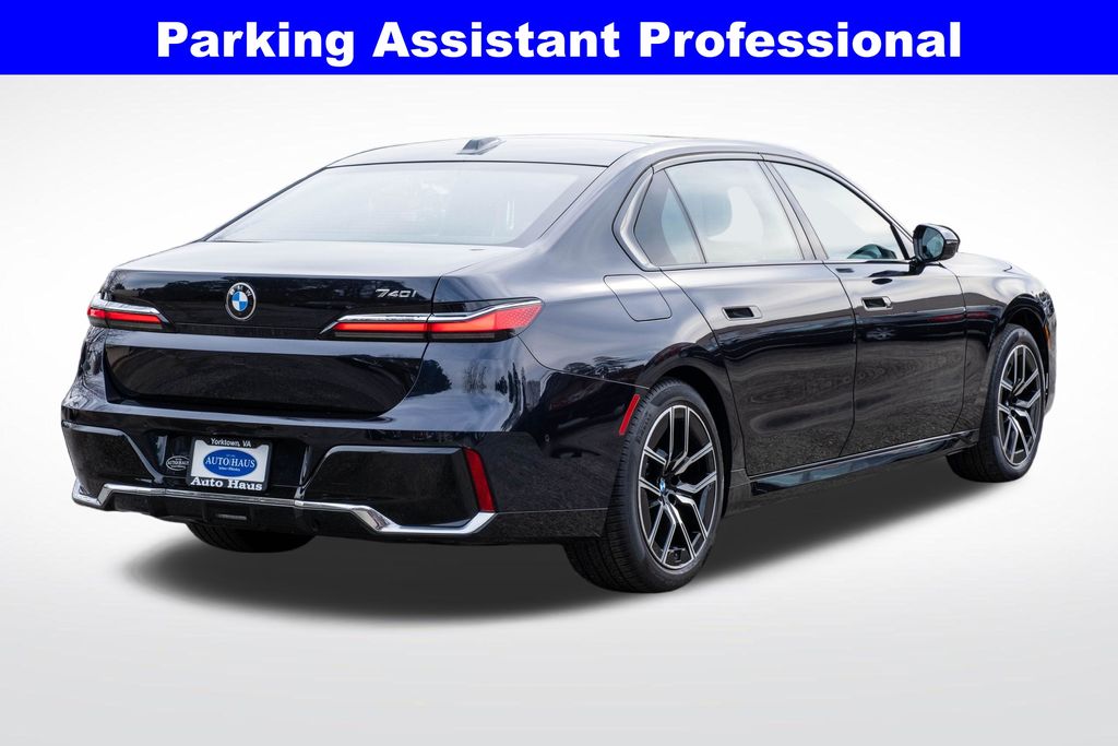 2023 BMW 7 Series 740i - Photo 8