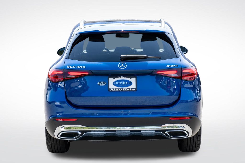 2024 Mercedes-Benz GLC GLC 300 - Photo 6
