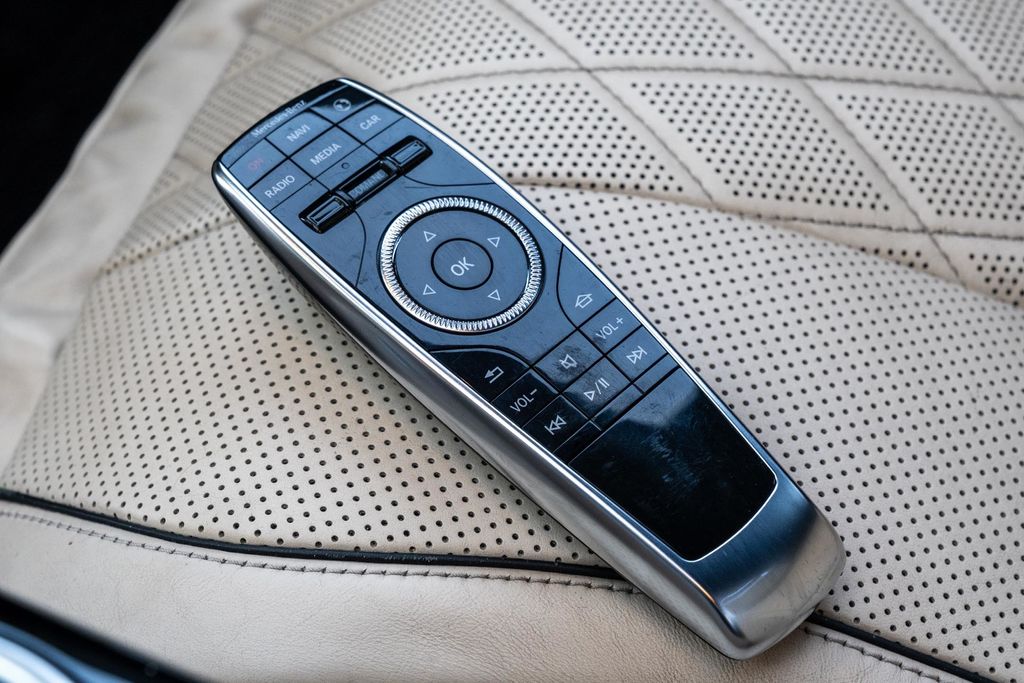 2018 Mercedes-Benz S-Class Maybach - Photo 34