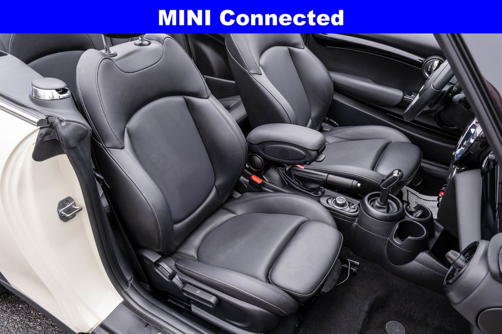 2023 MINI Convertible S - Photo 23