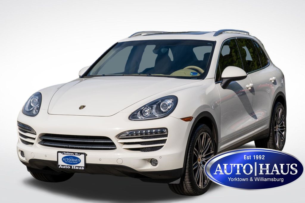 2011 Porsche Cayenne Base