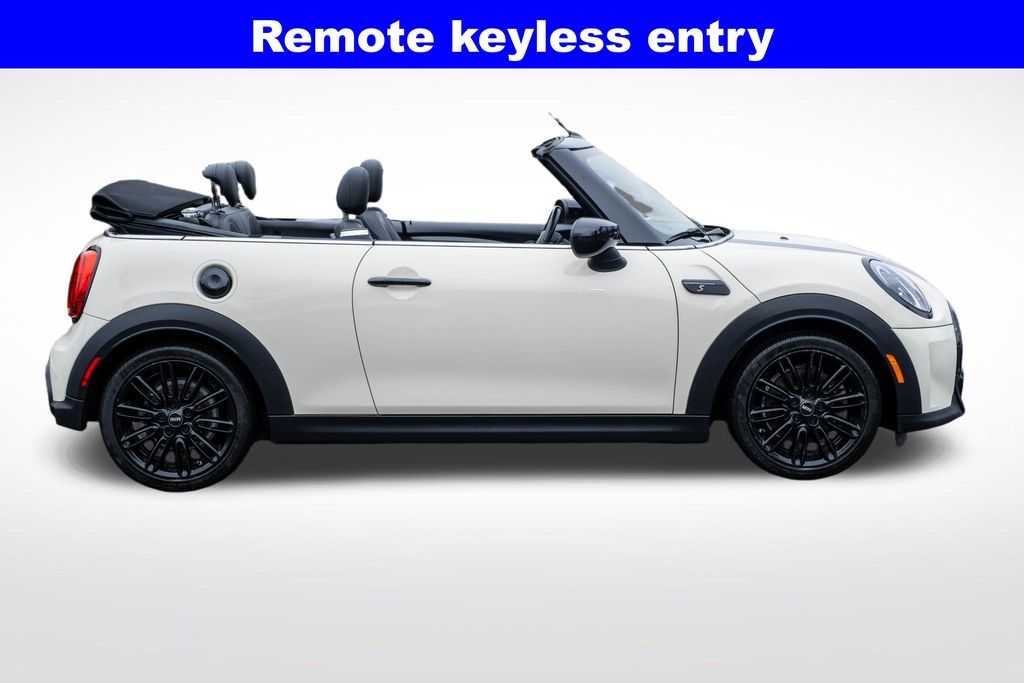 2023 MINI Convertible S - Photo 9