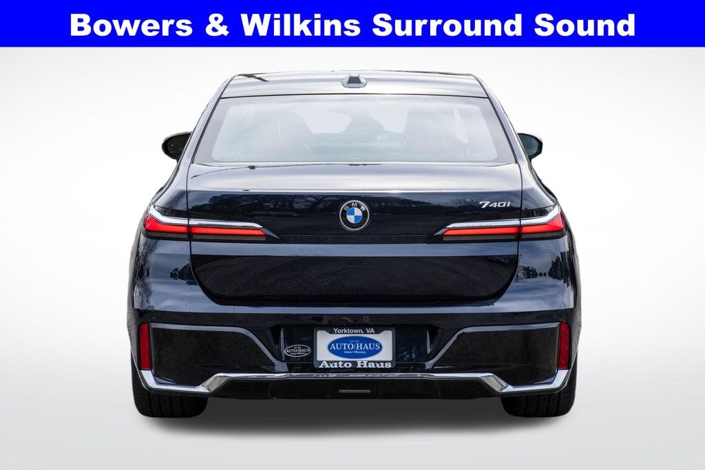 2023 BMW 7 Series 740i - Photo 7