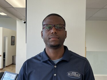Staff member Wayne Christian  from ID_30d115