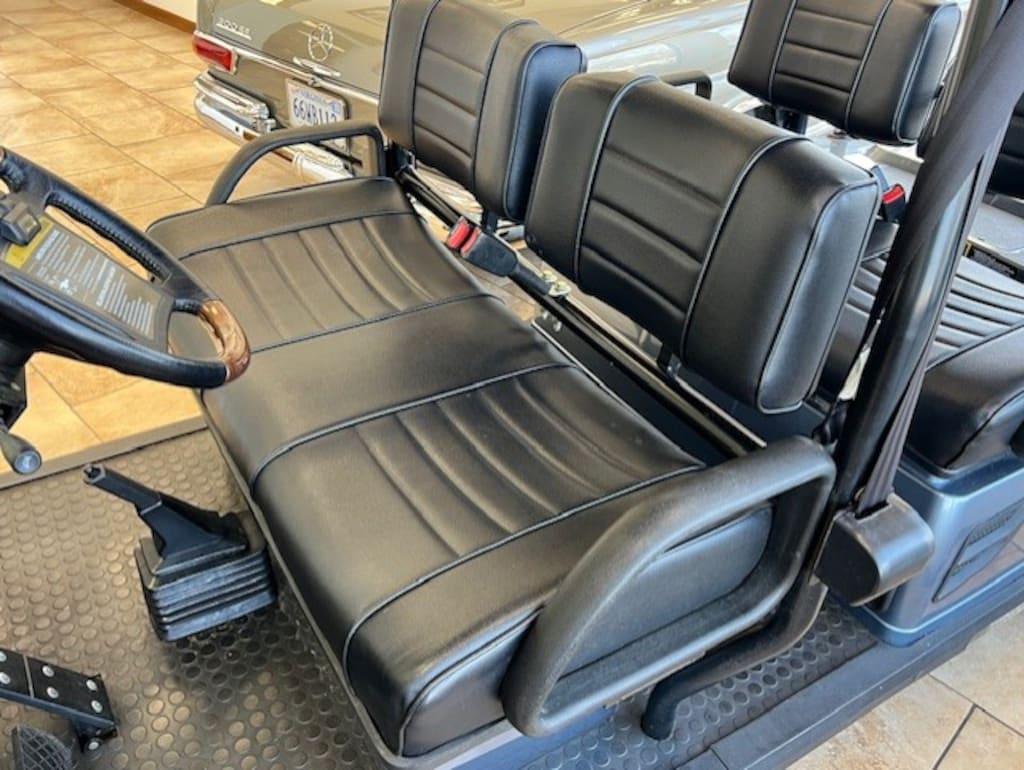 Used 2010 Tomberlin E-Merge 500 LE Golf Cart