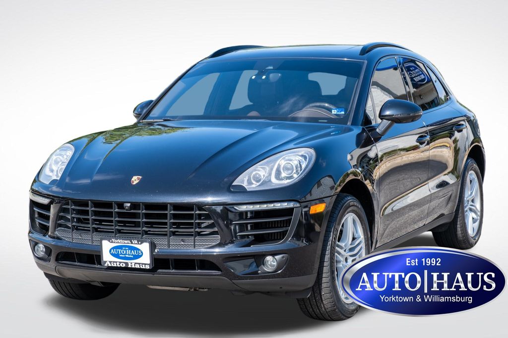 2017 Porsche Macan S's photo