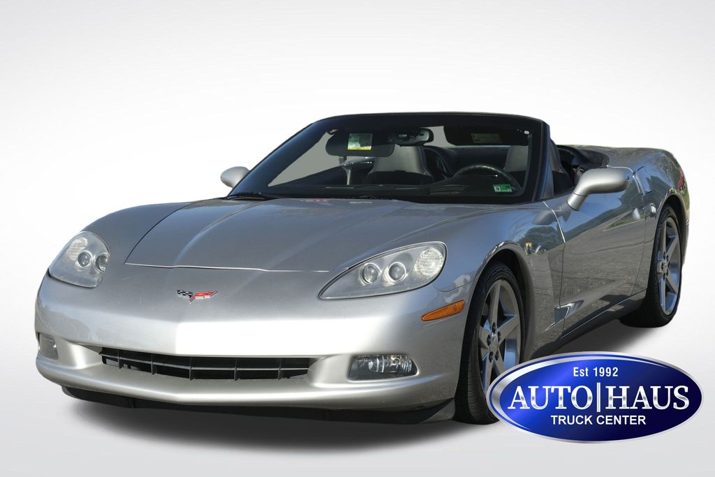2005 Chevrolet Corvette Base's photo