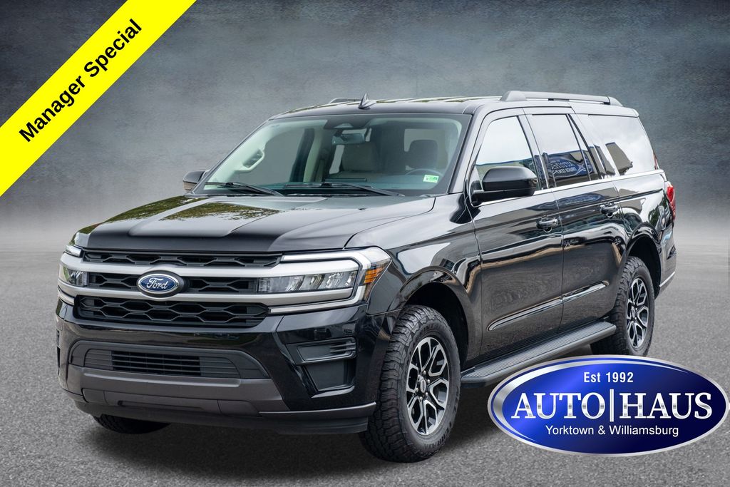 2024 Ford Expedition XLT's photo
