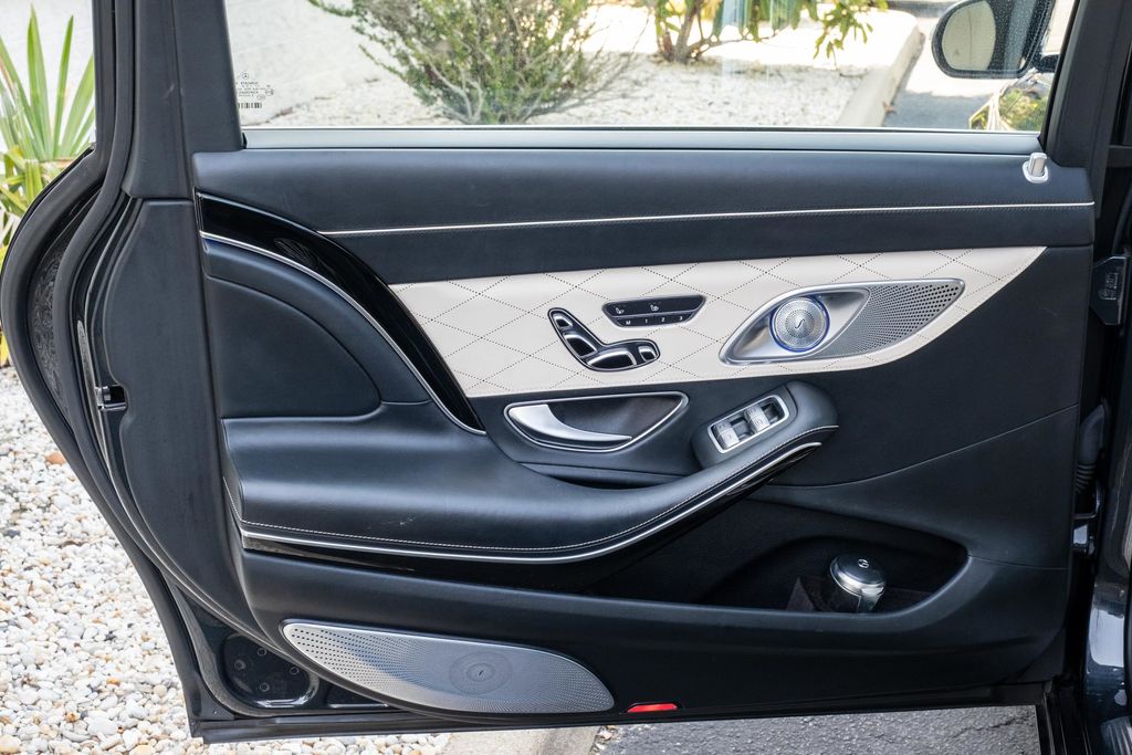 2018 Mercedes-Benz S-Class Maybach - Photo 35