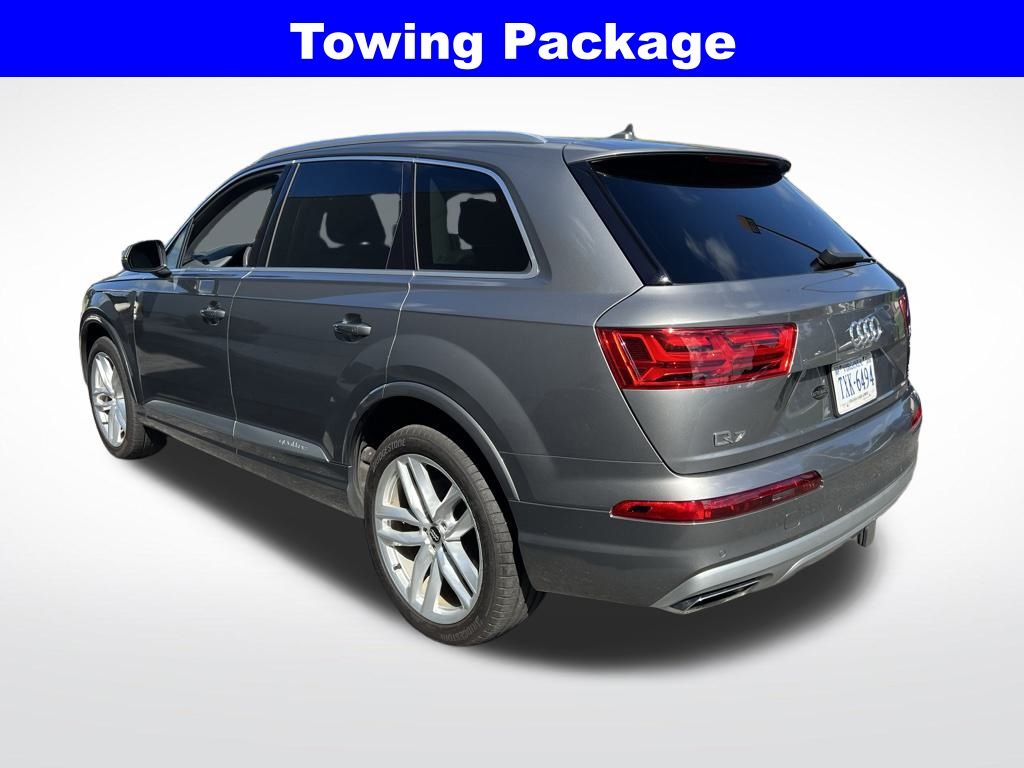 2017 Audi Q7 3.0T Prestige photo 2