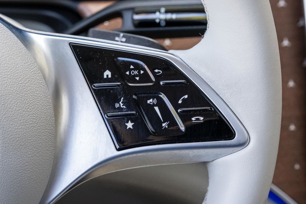 2023 Mercedes-Benz EQE SUV Base - Photo 24