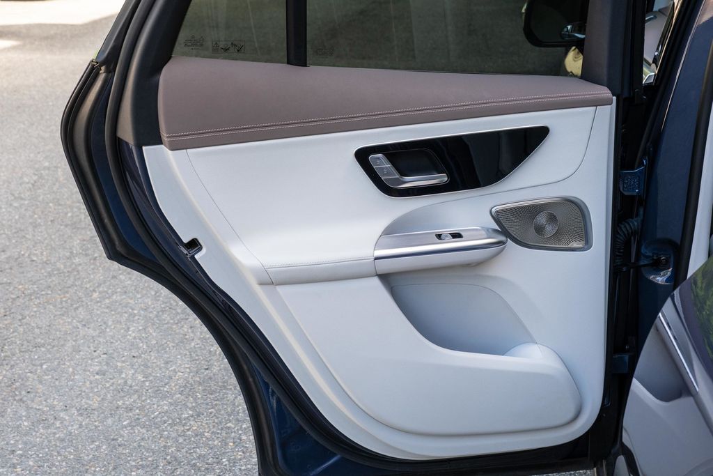 2023 Mercedes-Benz EQE SUV Base - Photo 28