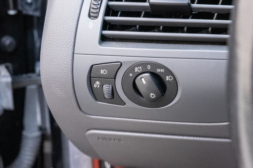2005 BMW 6 Series 645Ci - Photo 24