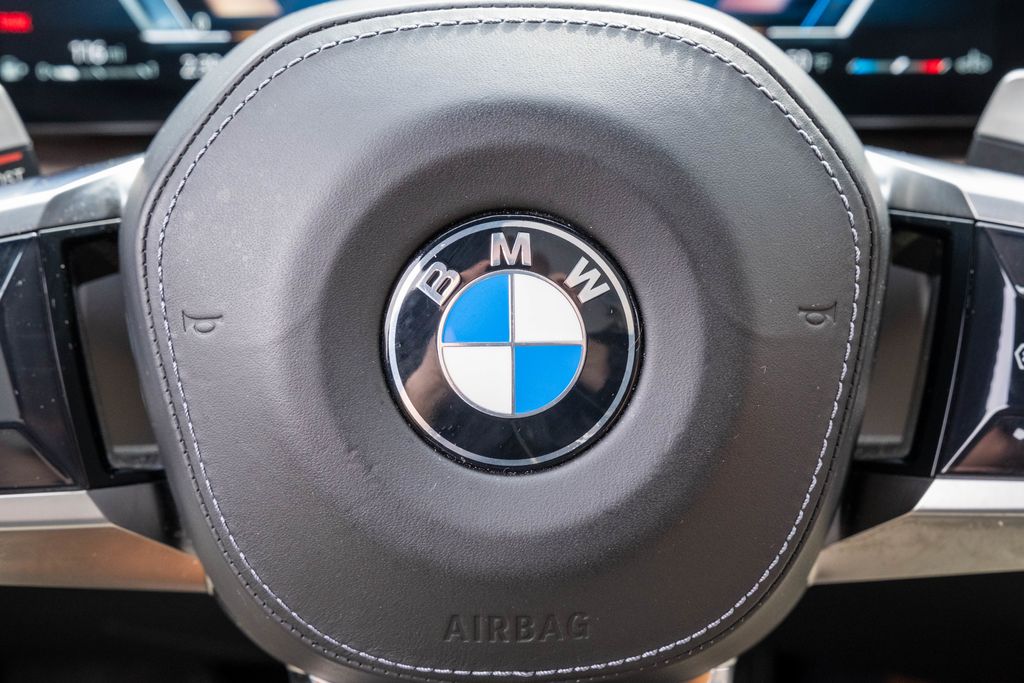 2023 BMW 7 Series 740i - Photo 22