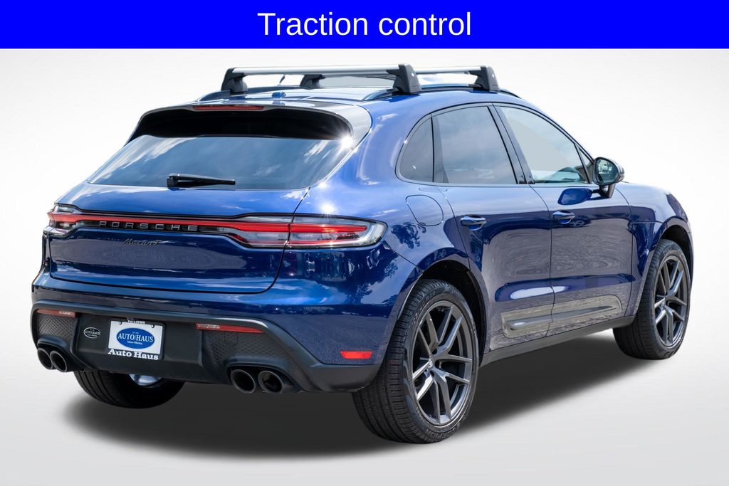 2023 Porsche Macan T - Photo 8
