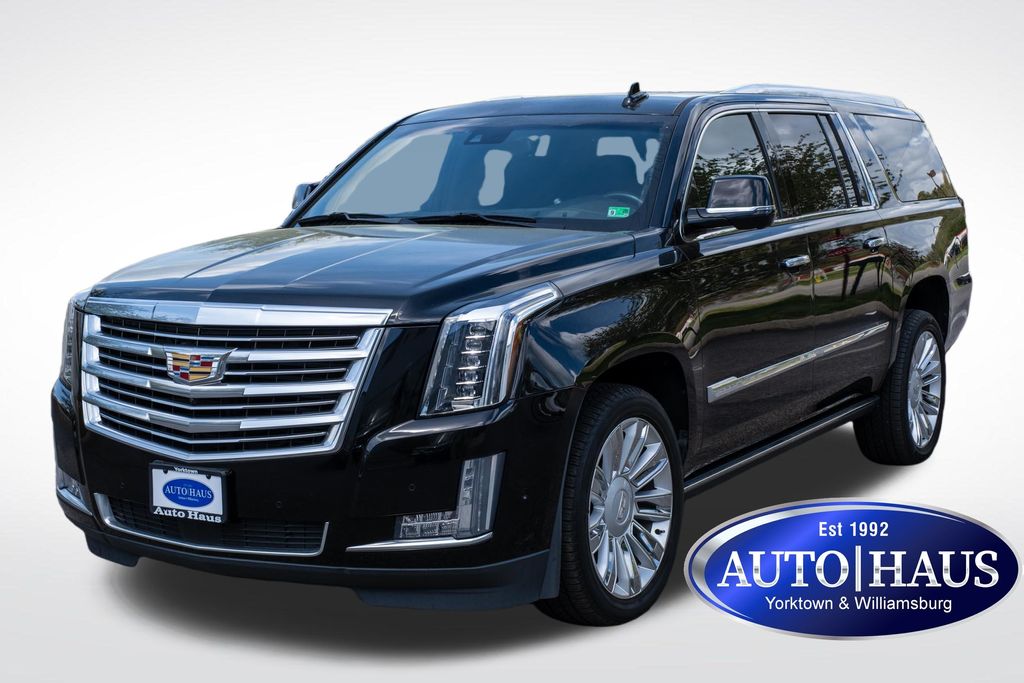 2017 Cadillac Escalade ESV AWD Platinum's photo