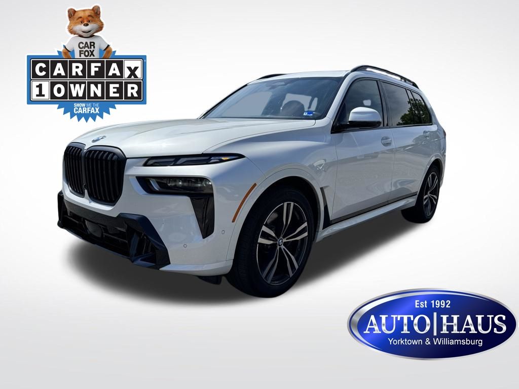 2025 BMW X7 xDrive40i's photo