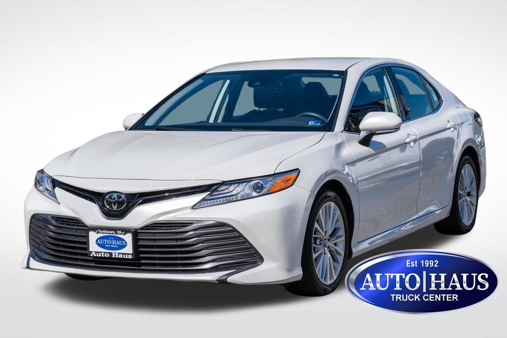 Used 2019 Toyota Camry XLE Sedan
